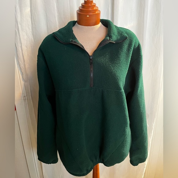 Forest green, cozy, half zip up - Picture 3 of 4